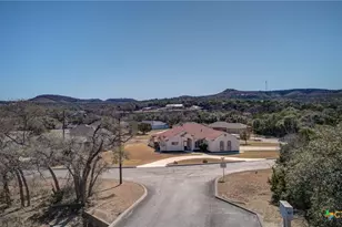 412 Shayla Ln, Canyon Lake, TX 78133 - Photo 34