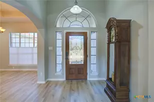 412 Shayla Ln, Canyon Lake, TX 78133 - Photo 4