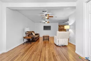 4 Canyon Cir, Belton, TX 76513 - Photo 10