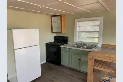 172 Gbrv Loop #C-66, Canyon Lake, TX 78133 - Photo 4