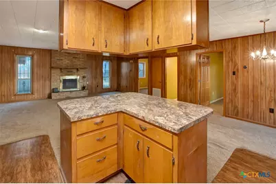 205 Lariat Lane, Victoria, TX 77901 - Photo 8