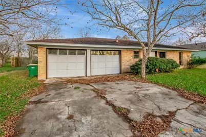 205 Lariat Lane, Victoria, TX 77901 - Photo 38