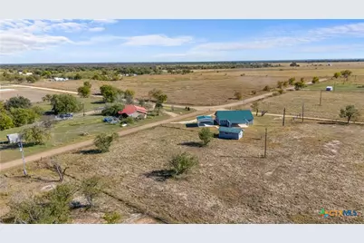 302 County Road 422, Bartlett, TX 76511 - Photo 34