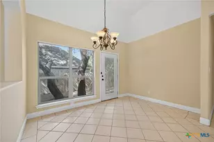 2606 Fairwood Dr, New Braunfels, TX 78132 - Photo 10
