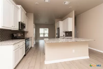 717 Holstein Drive, Belton, TX 76513 - Photo 4