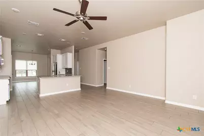 717 Holstein Drive, Belton, TX 76513 - Photo 8