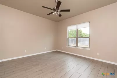 717 Holstein Drive, Belton, TX 76513 - Photo 12