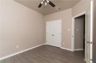 717 Holstein Dr, Belton, TX 76513 - Photo 18