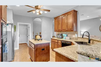 108 Natalies Point, Burnet, TX 78611 - Photo 14