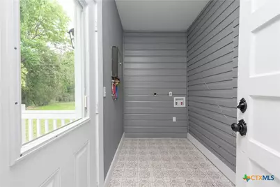 219 Thornton Street, Gonzales, TX 78629 - Photo 16