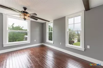 219 Thornton Street, Gonzales, TX 78629 - Photo 20