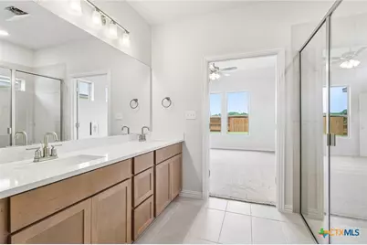 2114 Shepards Street, Seguin, TX 78155 - Photo 10