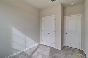 2114 Shepards St, Seguin, TX 78155 - Photo 18