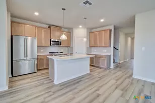 2114 Shepards St, Seguin, TX 78155 - Photo 4