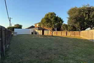 111 Belmoor Ln, Victoria, TX 77904 - Photo 40