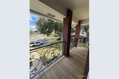 111 Belmoor Lane, Victoria, TX 77904 - Photo 38