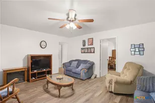 3113 Lawnwood Dr, Temple, TX 76502 - Photo 4