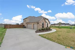 2711 Cibolo Creek Dr, Temple, TX 76502 - Photo 2