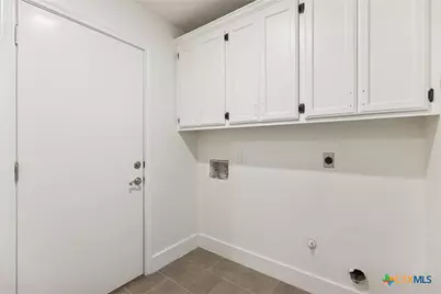 1939 Wayside Drive, Seguin, TX 78155 - Photo 28