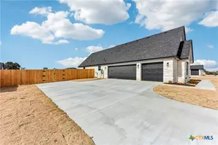 11060 Eagle Walk Blvd, Salado, TX 76571 - Photo 2