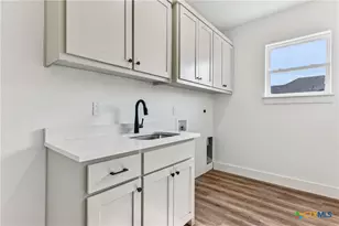 11060 Eagle Walk Blvd, Salado, TX 76571 - Photo 22