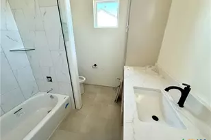 11060 Eagle Walk Blvd, Salado, TX 76571 - Photo 12