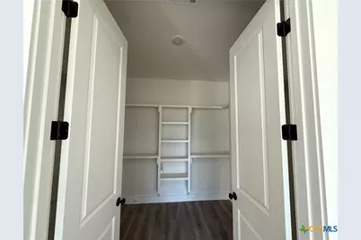 11060 Eagle Walk Boulevard, Salado, TX 76571 - Photo 8