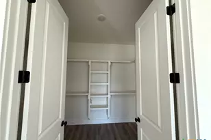 11060 Eagle Walk Blvd, Salado, TX 76571 - Photo 8