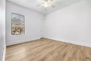 360 Grove Rd, Killeen, TX 76542 - Photo 28