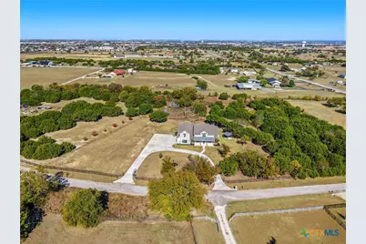 360 Grove Road, Killeen, TX 76542 - Photo 2