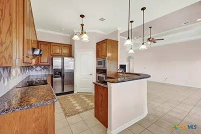 1925 Glenn Drive, Canyon Lake, TX 78133 - Photo 10