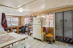 3001 Curry Rd, Seguin, TX 78155 - Photo 28