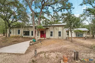 3001 Curry Rd, Seguin, TX 78155 - Photo 12