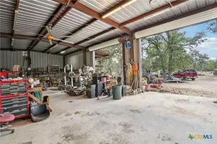 3001 Curry Rd, Seguin, TX 78155 - Photo 32