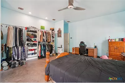 3001 Curry Rd, Seguin, TX 78155 - Photo 26