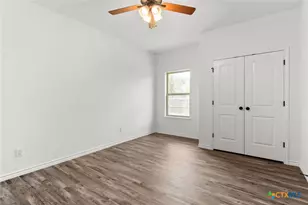 828 Elijah La, Lampasas, TX 76550 - Photo 18