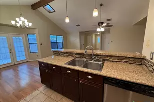 758 Briarbend Dr, New Braunfels, TX 78130 - Photo 16