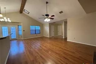 758 Briarbend Dr, New Braunfels, TX 78130 - Photo 8