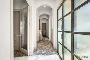 2447 Wallaby Cir, New Braunfels, TX 78132 - Photo 10