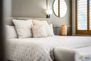 2447 Wallaby Cir, New Braunfels, TX 78132 - Photo 18