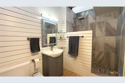 601 Lawrence Street, Refugio, TX 78377 - Photo 24