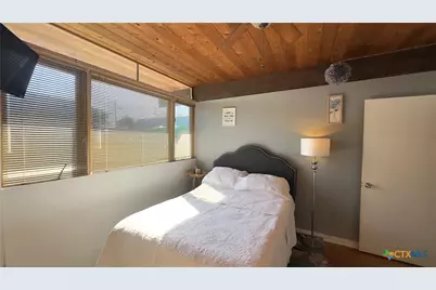 601 Lawrence Street, Refugio, TX 78377 - Photo 20