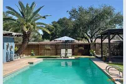 601 Lawrence Street, Refugio, TX 78377 - Photo 30