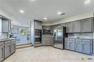 608 Ridgecrest Dr, Salado, TX 76571 - Photo 12