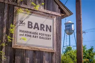 2052 Gruene Rd, New Braunfels, TX 78130 - Photo 30