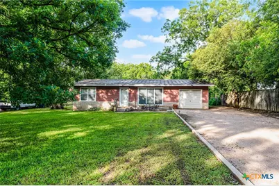 2052 Gruene Road, New Braunfels, TX 78130 - Photo 2