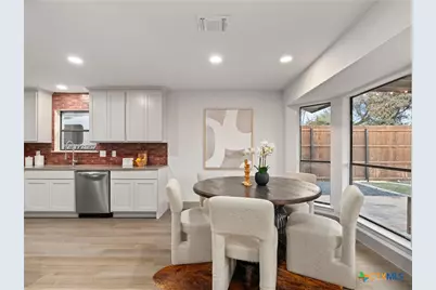 14 Country Club Circle, New Braunfels, TX 78130 - Photo 14