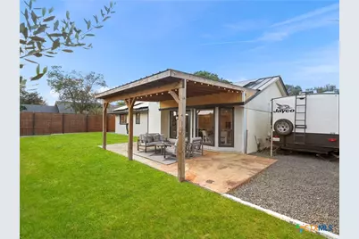 14 Country Club Circle, New Braunfels, TX 78130 - Photo 24