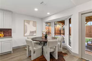 14 Country Club Cir, New Braunfels, TX 78130 - Photo 8