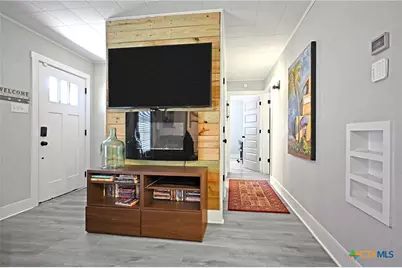 553 Scenic Drive, Canyon Lake, TX 78133 - Photo 4